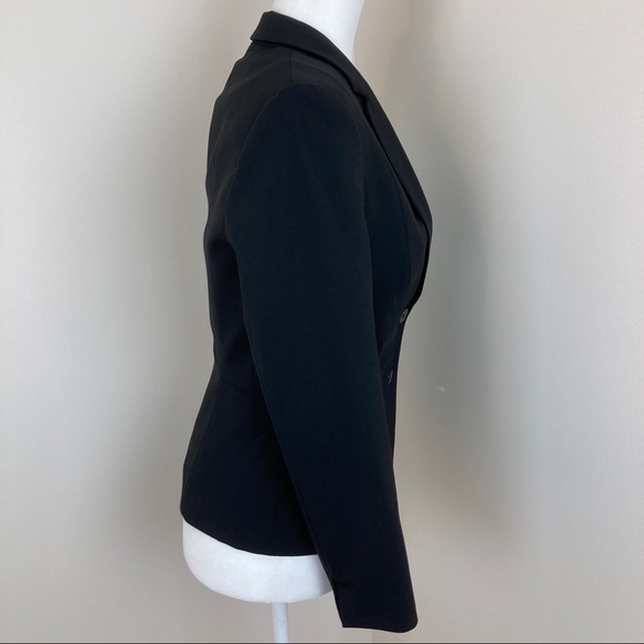 Hugo Boss Stretch Wool Jacket with Narrow Lapels - Picture 12 of 16